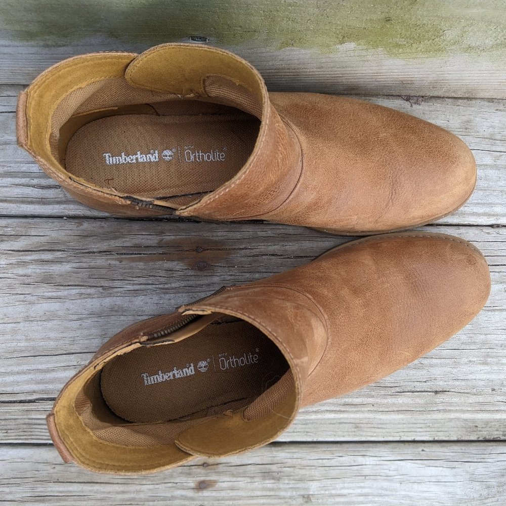 Like-new Timberland Women's Beckwith Side-Zip Chelsea Boots, size 9